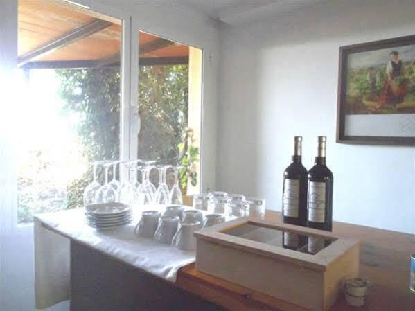 Pago De Tharsys Guest House Рекена Екстериор снимка